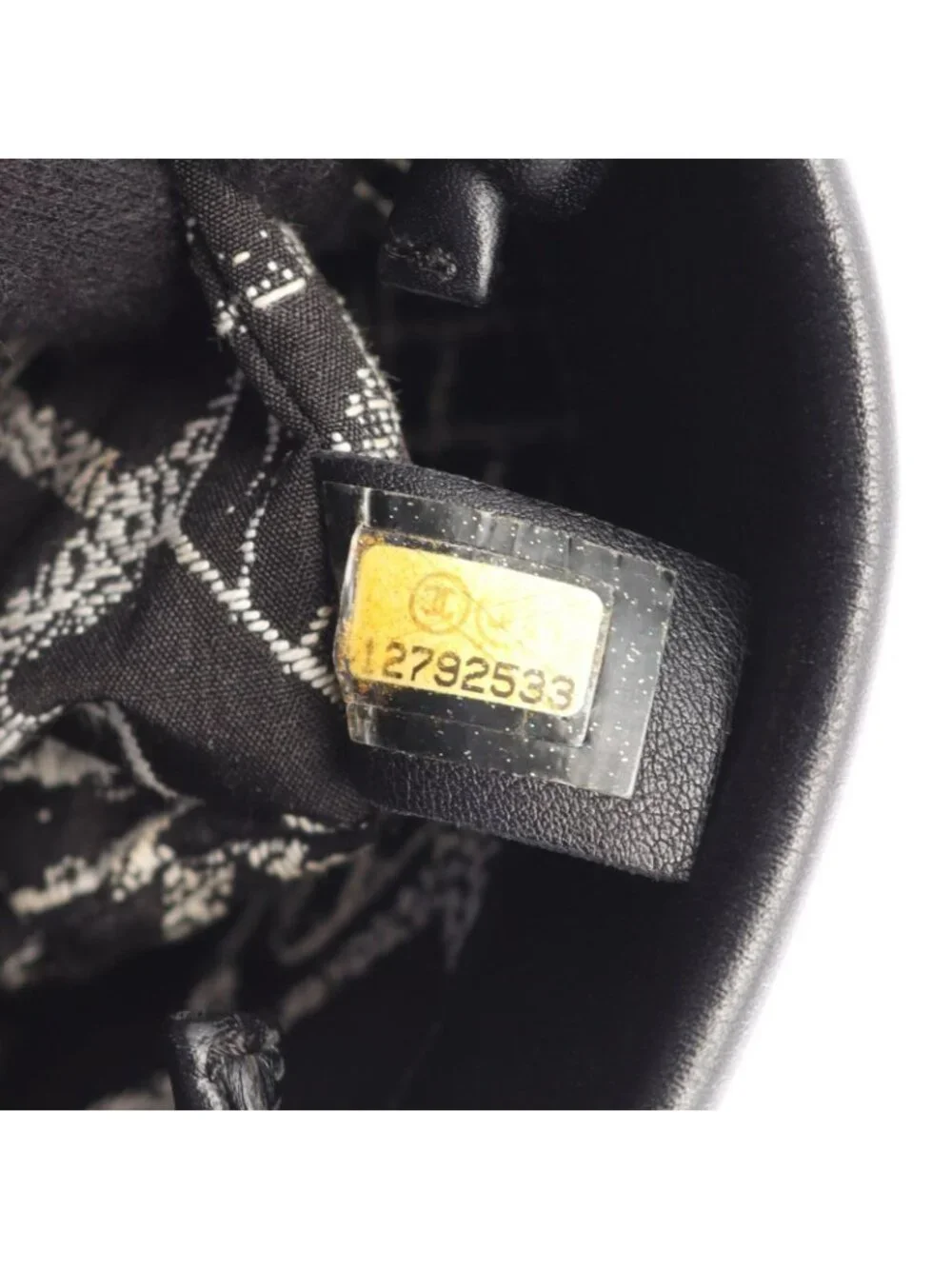 Chanel Tote Essential PM Black Leather Mini - Picture 5 of 9